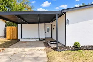 6163 Truman Dr, Fort Worth, TX 76112 - Photo 4