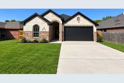 909 Meriott Street, Ennis, TX 75119 - Photo 1