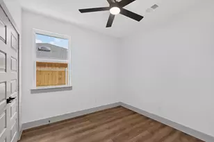 909 Meriott St, Ennis, TX 75119 - Photo 28