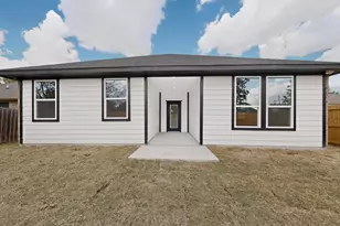 909 Meriott St, Ennis, TX 75119 - Photo 34