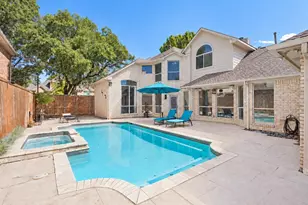 17912 Benchmark Dr, Dallas, TX 75252 - Photo 2