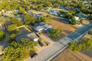 124 Freese Dr, Sanger, TX 76266 - Photo 6