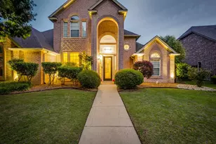 912 Thomas Crossing Dr, Fort Worth, TX 76028 - Photo 1