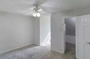 813 Chaparral Ct, Bedford, TX 76022 - Photo 18