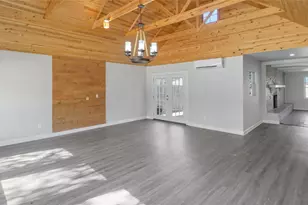 813 Chaparral Ct, Bedford, TX 76022 - Photo 16