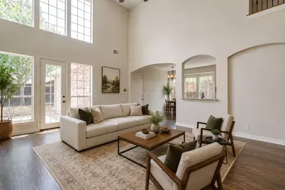 6898 Valley Brook Drive, Frisco, TX 75035 - Photo 2