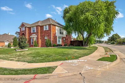 1500 Bastrop Drive, Carrollton, TX 75010 - Photo 2