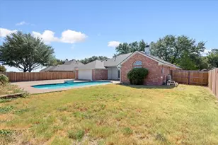 10005 Polo Park Cir, Waco, TX 76712 - Photo 36