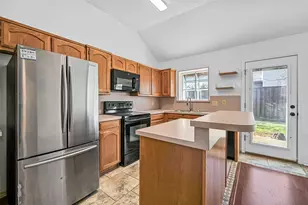 2114 Lattimore St, Denton, TX 76209 - Photo 6