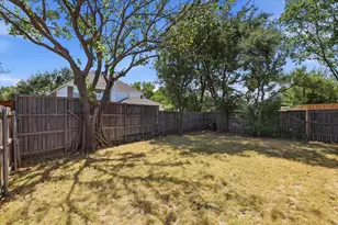 1269 Winston Dr, Lewisville, TX 75077 - Photo 36