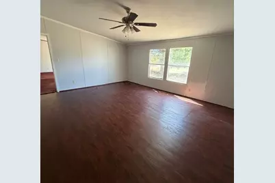 471 Cardinal Drive, Springtown, TX 76082 - Photo 8