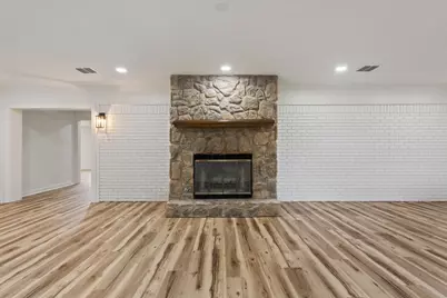 813 N 57th Street, Waco, TX 76710 - Photo 10