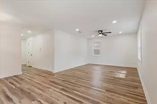813 N 57th St, Waco, TX 76710 - Photo 6