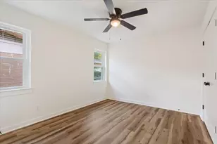 813 N 57th St, Waco, TX 76710 - Photo 18