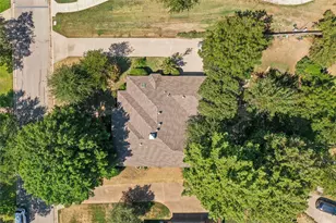 229 Turpin Dr, Highland Village, TX 75077 - Photo 36