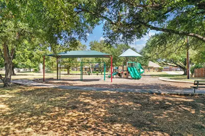229 Turpin Drive, Highland Village, TX 75077 - Photo 38