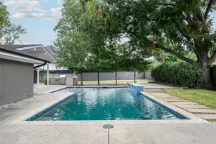 10748 St Lazare Dr, Dallas, TX 75229 - Photo 36
