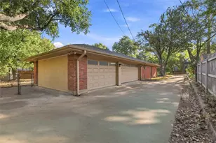 3904 Shady Valley Dr, Arlington, TX 76013 - Photo 34