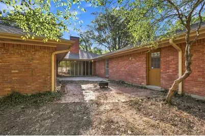 3904 Shady Valley Drive, Arlington, TX 76013 - Photo 36