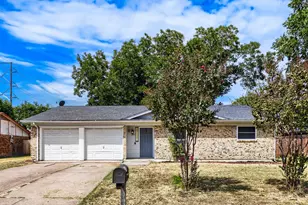 1900 Lomita Ln, Arlington, TX 76010 - Photo 2