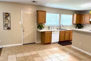 372 Marsha St, Saginaw, TX 76179 - Photo 4