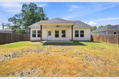 370 Third Avenue, Milford, TX 76670 - Photo 24