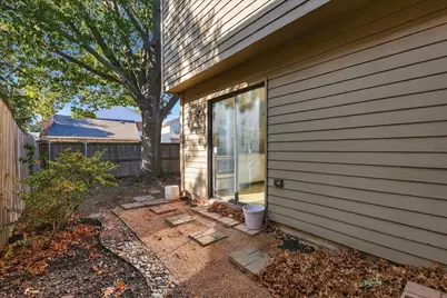 2831 Harbinger Lane, Dallas, TX 75287 - Photo 24