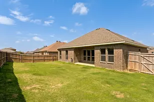 4009 Kensington Dr, Sanger, TX 76266 - Photo 24
