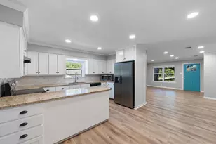 800 Angie Ln, Athens, TX 75751 - Photo 10