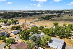 1004 N Main St, West, TX 76691 - Photo 36
