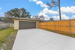 2205 Westlake Dr, Plano, TX 75075 - Photo 24