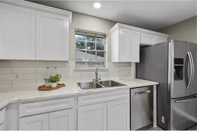 2205 Westlake Drive, Plano, TX 75075 - Photo 8