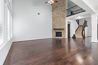 1009 Peacock Boulevard, Carrollton, TX 75007 - Photo 6