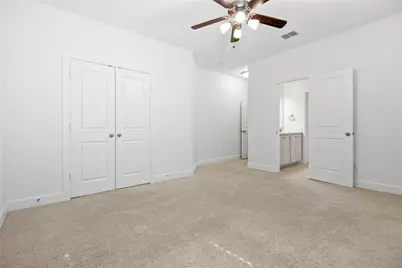 1009 Peacock Boulevard, Carrollton, TX 75007 - Photo 18