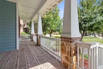 1009 Peacock Boulevard, Carrollton, TX 75007 - Photo 2