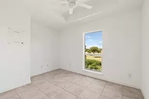 3648 Bluegrass Dr, Grand Prairie, TX 75052 - Photo 16