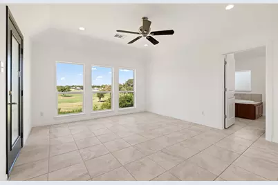 3648 Bluegrass Drive, Grand Prairie, TX 75052 - Photo 32