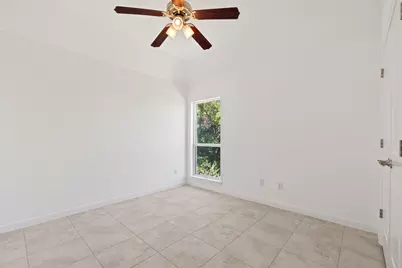 3648 Bluegrass Drive, Grand Prairie, TX 75052 - Photo 22