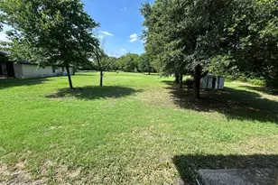 715 Eastham Ln, Lowry Crossing, TX 75407 - Photo 20