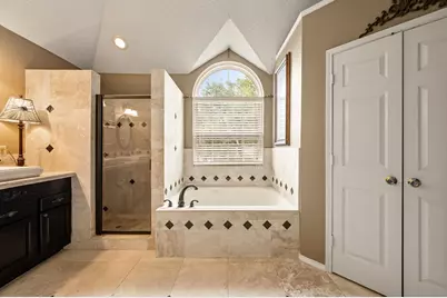 510 Anthony Drive, Euless, TX 76039 - Photo 20
