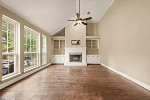 510 Anthony Dr, Euless, TX 76039 - Photo 6