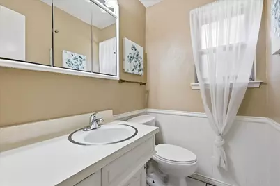 919 Green Hills Road, Duncanville, TX 75137 - Photo 18