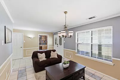 919 Green Hills Road, Duncanville, TX 75137 - Photo 6