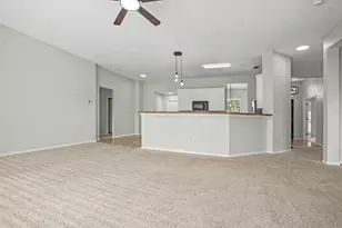 102 Troy Ln, Red Oak, TX 75154 - Photo 6
