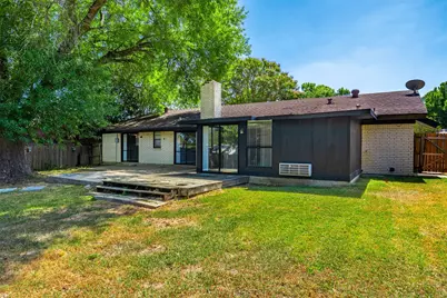 2105 Cottie Lane, Arlington, TX 76010 - Photo 34