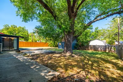 2105 Cottie Lane, Arlington, TX 76010 - Photo 32