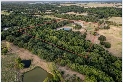 1589 County Road 4720, Wolfe City, TX 75496 - Photo 40
