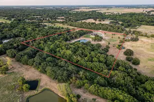 1589 Co Rd 4720, Wolfe City, TX 75496 - Photo 40