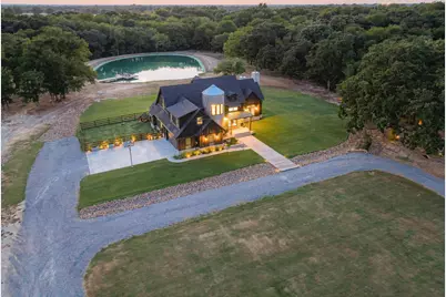 1589 County Road 4720, Wolfe City, TX 75496 - Photo 4