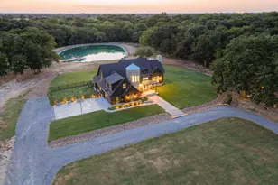1589 Co Rd 4720, Wolfe City, TX 75496 - Photo 4
